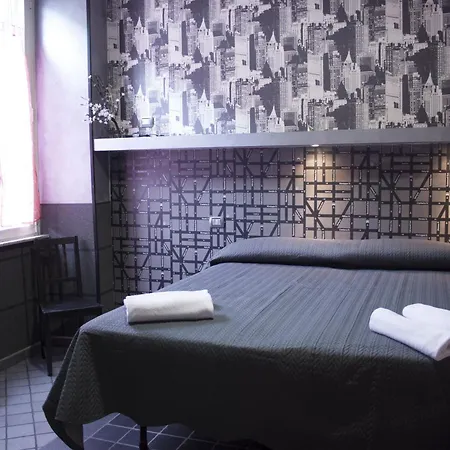Agora Hotel