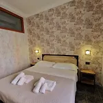 Agora Otel 3*