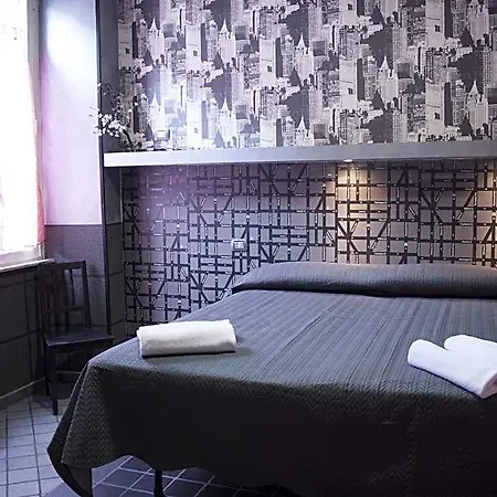 Agora 3*