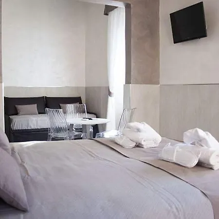 Agora Hotell 3*