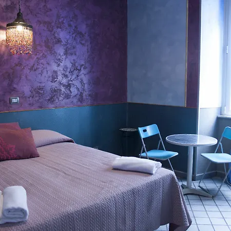 Agora Hotell 3*